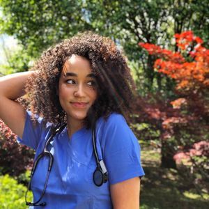 Meet your Posher, Lua